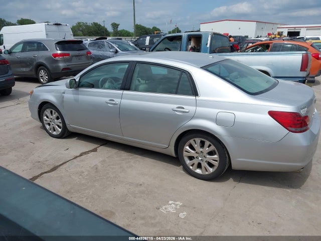 Toyota Avalon Xls
