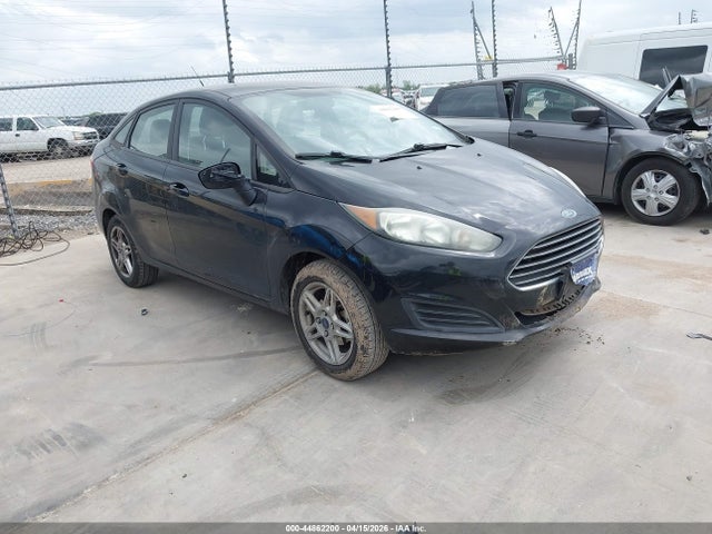 Salvage Ford Fiesta Image