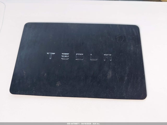 Tesla Model S Dual Motor All-wheel Drive