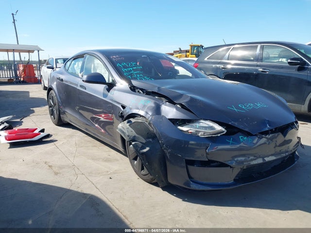 Salvage Tesla Model S Image