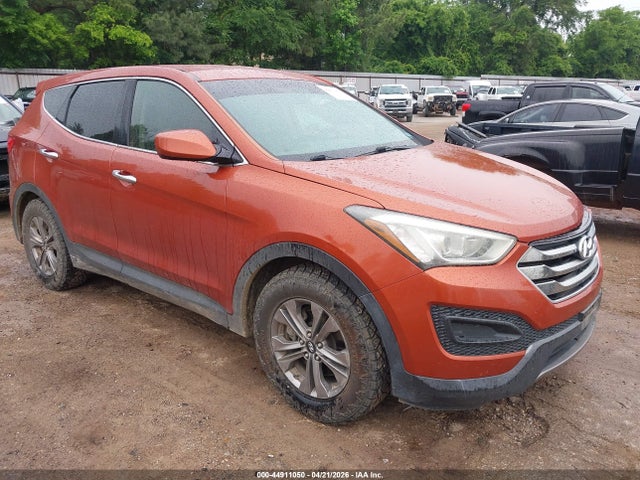 Salvage Hyundai SANTA FE Image