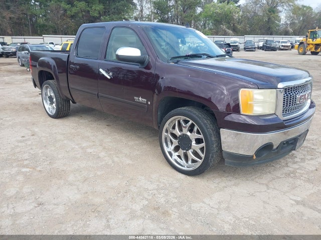 Salvage GMC Sierra 1500 Image