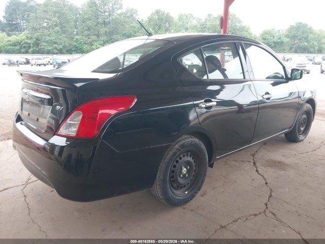 Nissan Versa 1.6 Sv