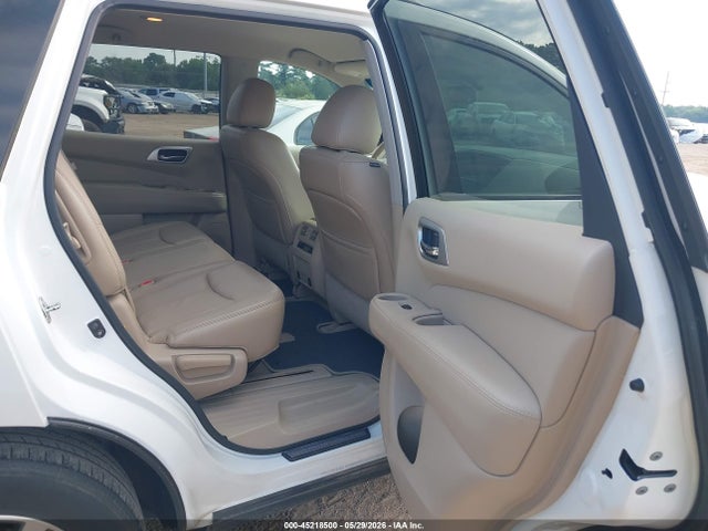 Nissan Pathfinder Sl