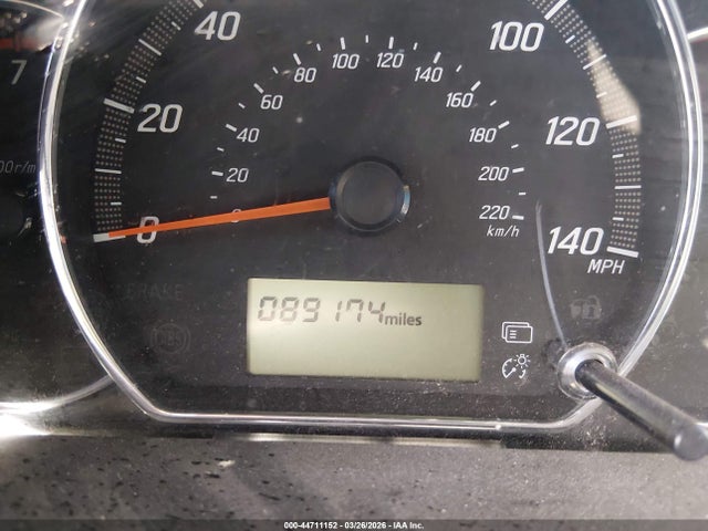 Mitsubishi Mirage Se
