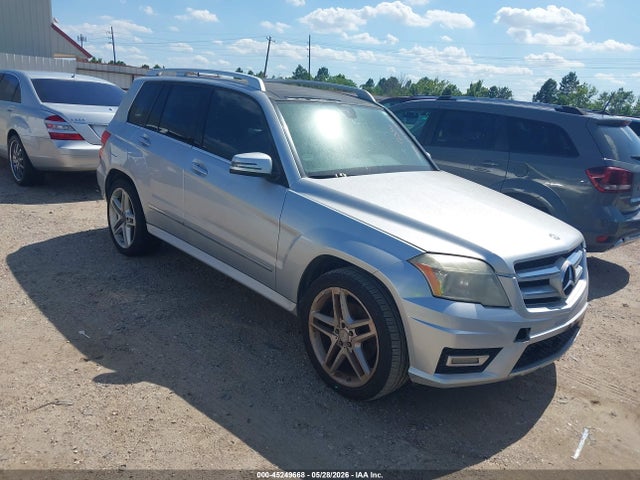 Salvage Mercedes-Benz GLK Image