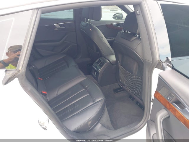 Audi A5 2.0t Premium