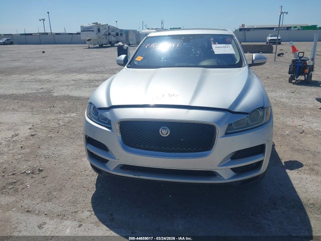 Jaguar F-PACE 30t Premium
