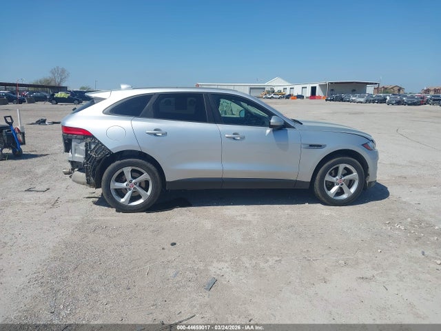 Jaguar F-PACE 30t Premium