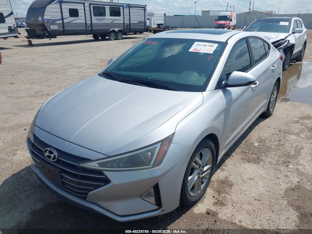 Hyundai ELANTRA Value Edition