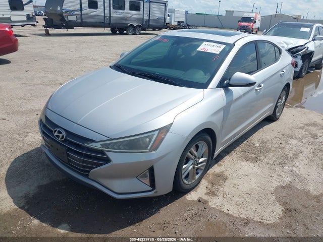 Hyundai ELANTRA Value Edition