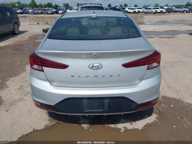 Hyundai ELANTRA Value Edition