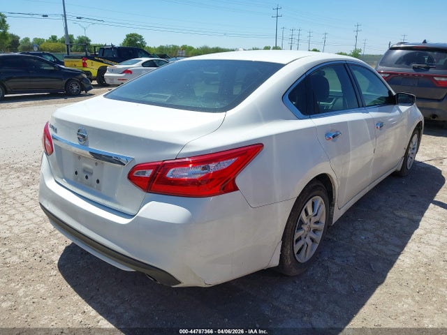 Nissan Altima 2.5 S