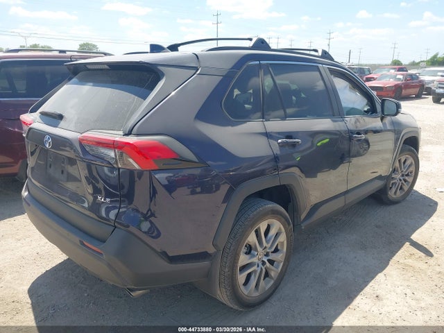 Toyota RAV4 Xle Premium
