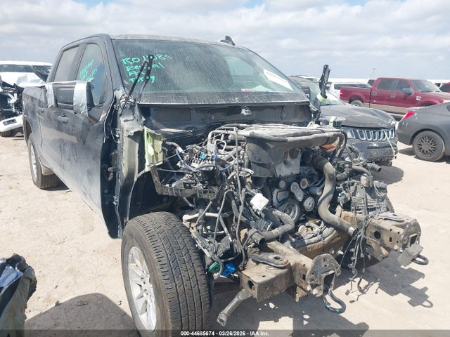 Salvage Chevrolet Silverado 1500 Image