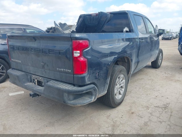 Chevrolet Silverado 1500 2wd  Short Bed Custom