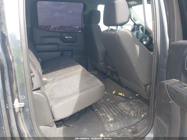 Chevrolet Silverado 1500 2wd  Short Bed Custom