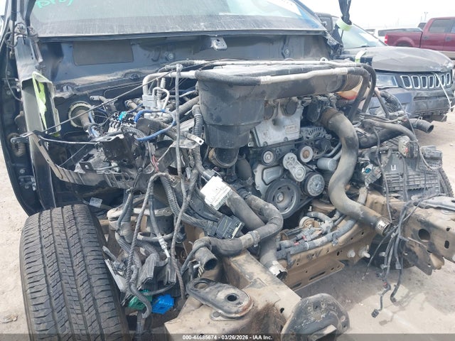 Chevrolet Silverado 1500 2wd  Short Bed Custom