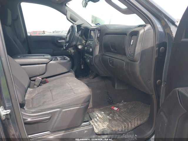 Chevrolet Silverado 1500 2wd  Short Bed Custom
