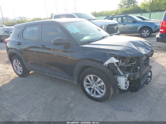 Salvage Chevrolet Trailblazer Image