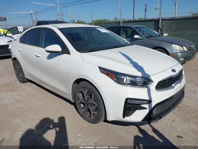Salvage Kia Forte Image