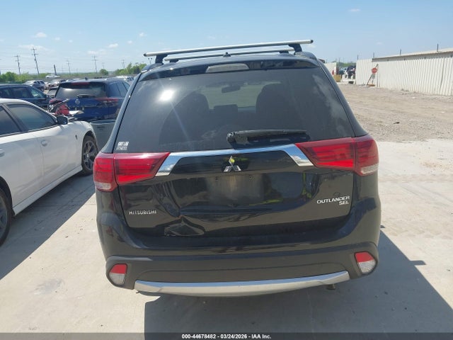Mitsubishi Outlander Sel
