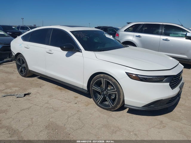 Salvage Honda Accord Image