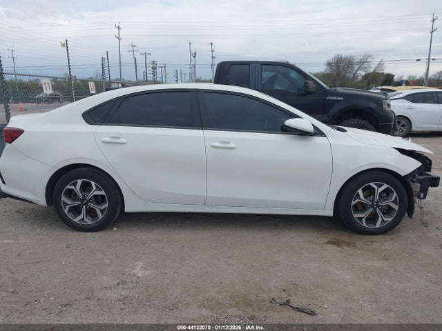 Kia Forte Lxs