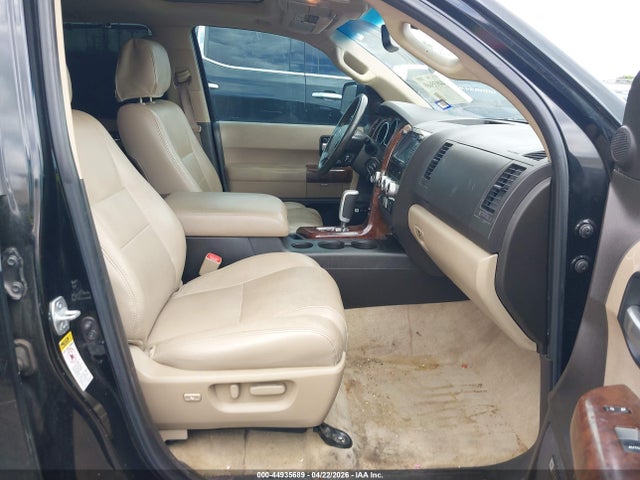 Toyota Sequoia Platinum 5.7l V8