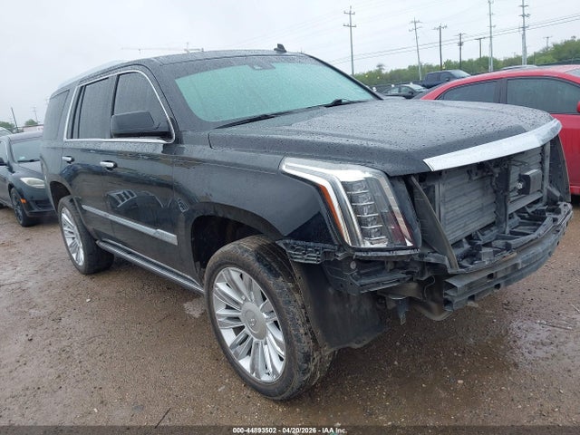 Salvage Cadillac Escalade Image