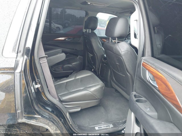 Cadillac Escalade Premium