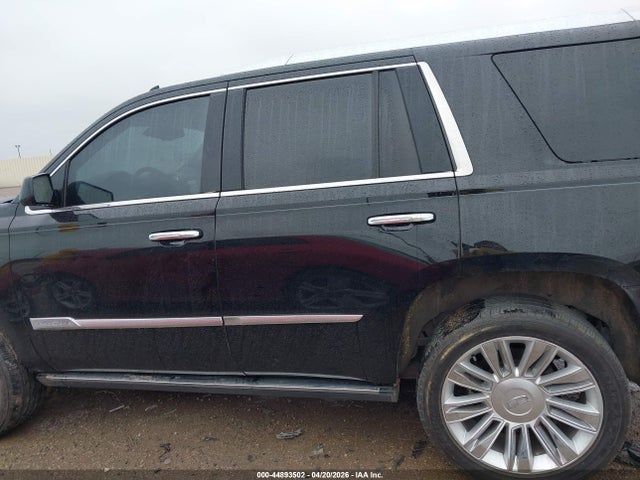 Cadillac Escalade Premium