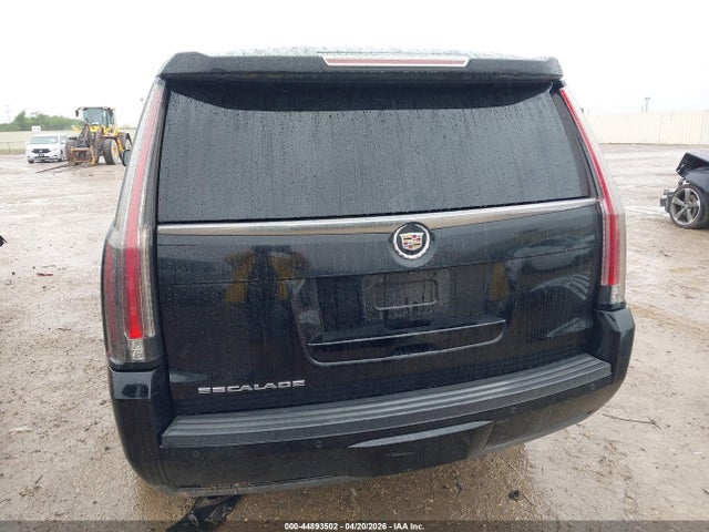 Cadillac Escalade Premium