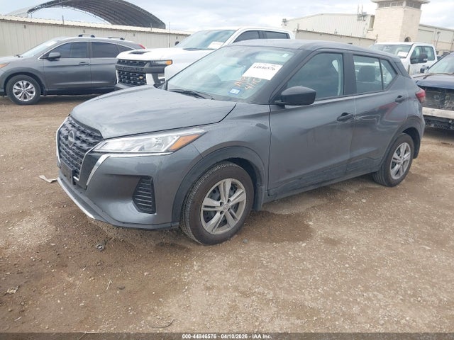 Nissan Kicks Play S