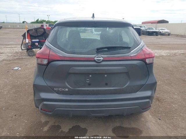 Nissan Kicks Play S