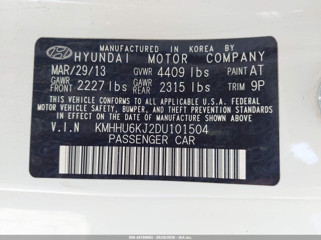 Hyundai Genesis 3.8 Track