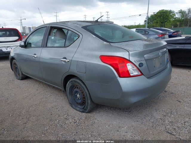 Nissan Versa 1.6 Sv