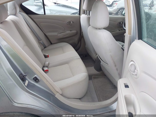 Nissan Versa 1.6 Sv