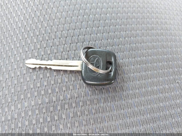 Toyota Tundra Base V6