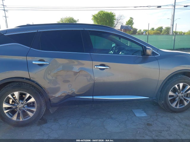 Nissan Murano Sv
