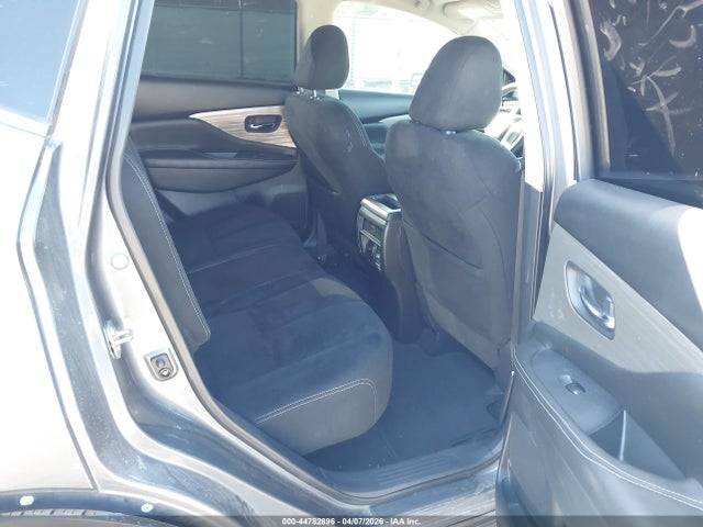Nissan Murano Sv