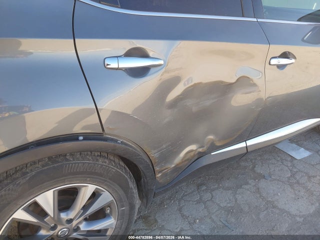 Nissan Murano Sv
