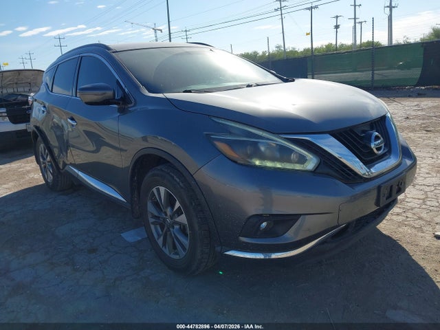 Salvage Nissan Murano Image
