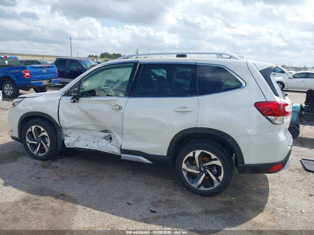 Subaru Forester Touring