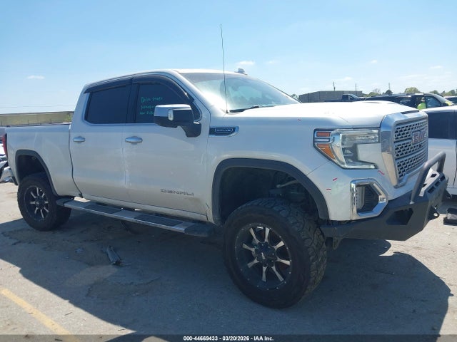 GMC Sierra 1500 4wd  Standard Box Denali