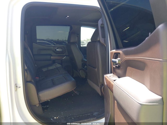 GMC Sierra 1500 4wd  Standard Box Denali