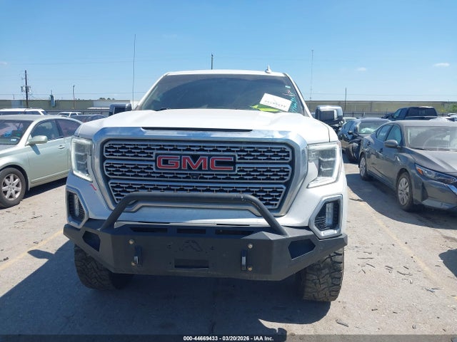 GMC Sierra 1500 4wd  Standard Box Denali