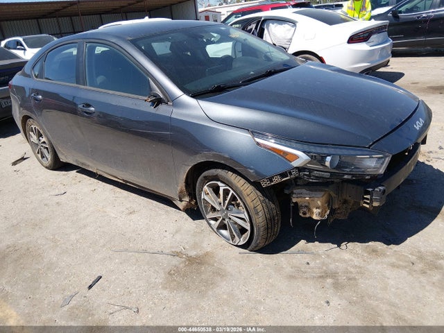 Salvage Kia Forte Image