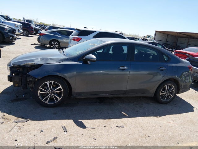 Kia Forte Lxs