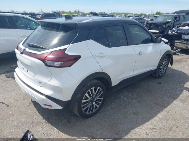 Nissan Kicks Sv Xtronic Cvt